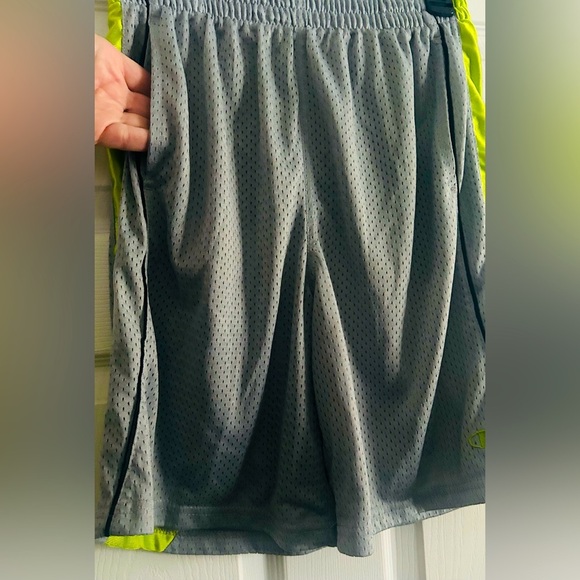 Champion Boys Athletic Shorts with Pockets size Medium, used condition - Picture 2 of 5